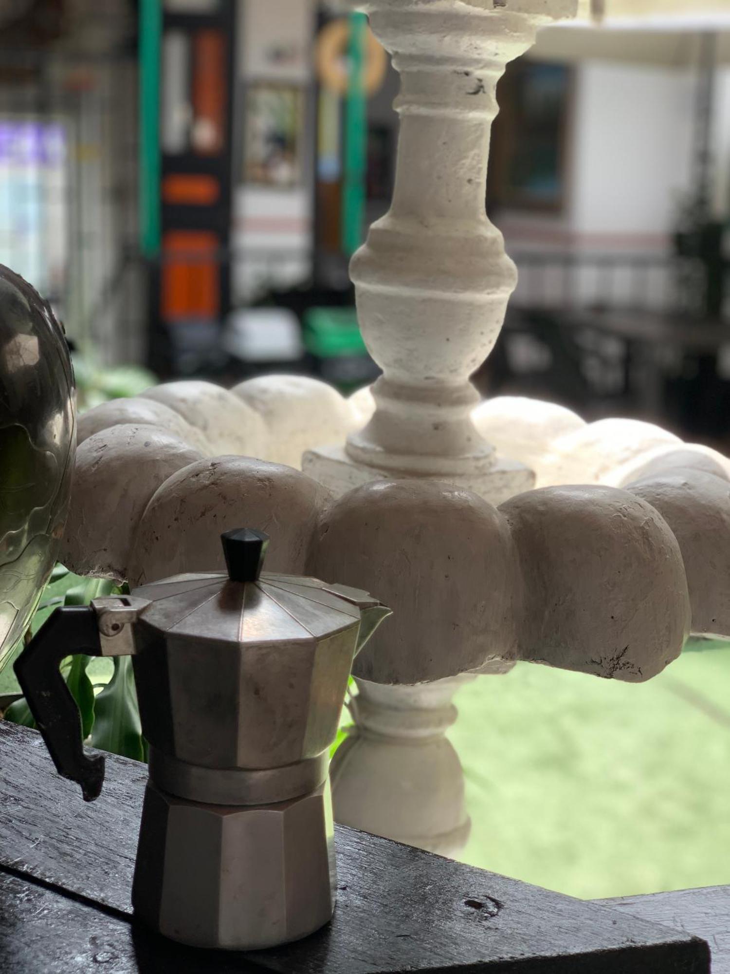 Hotel Colonial Armenia Ro Екстериор снимка